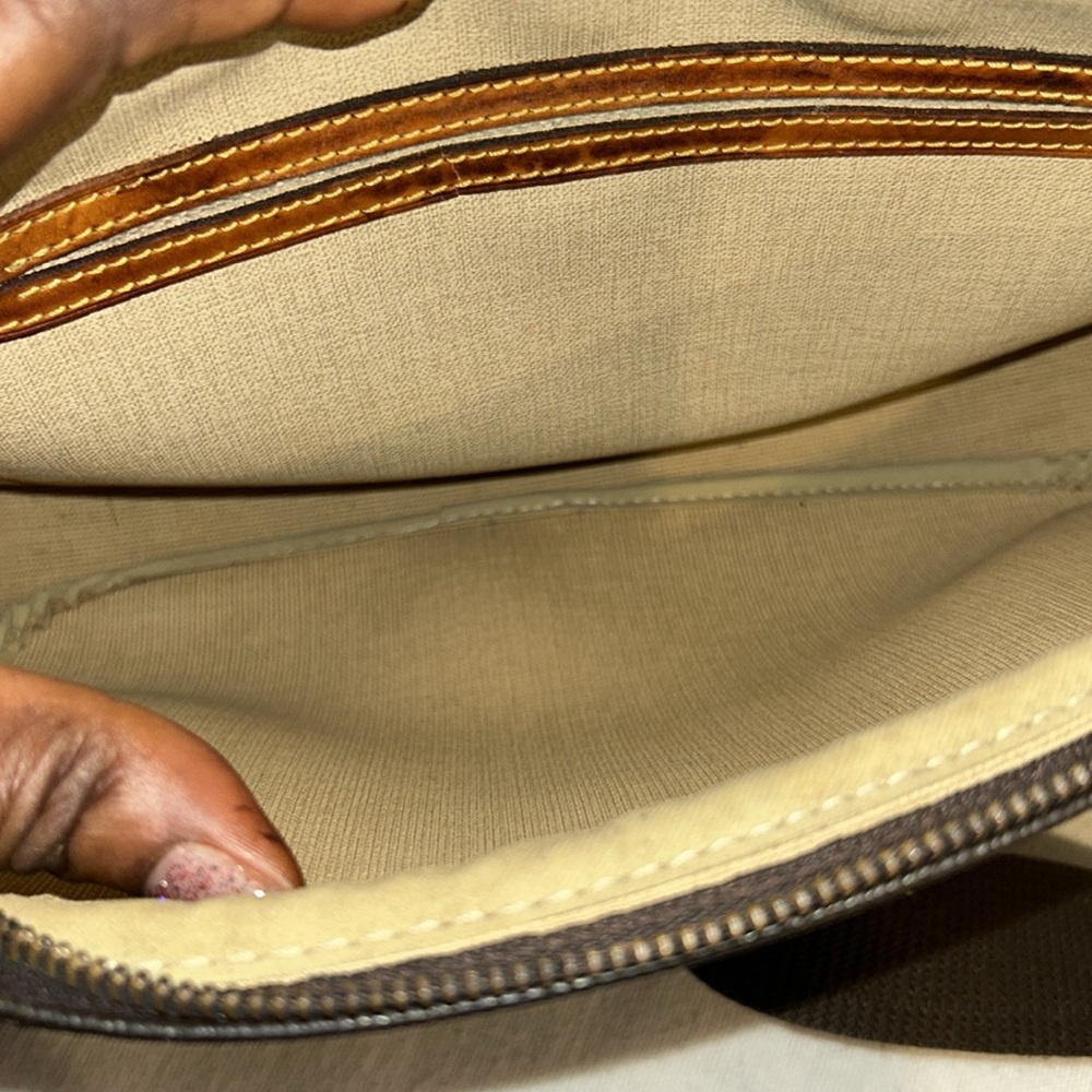LOUIS VUITTON Monogram Reporter PM Shoulder Bag - Picture 10 of 12